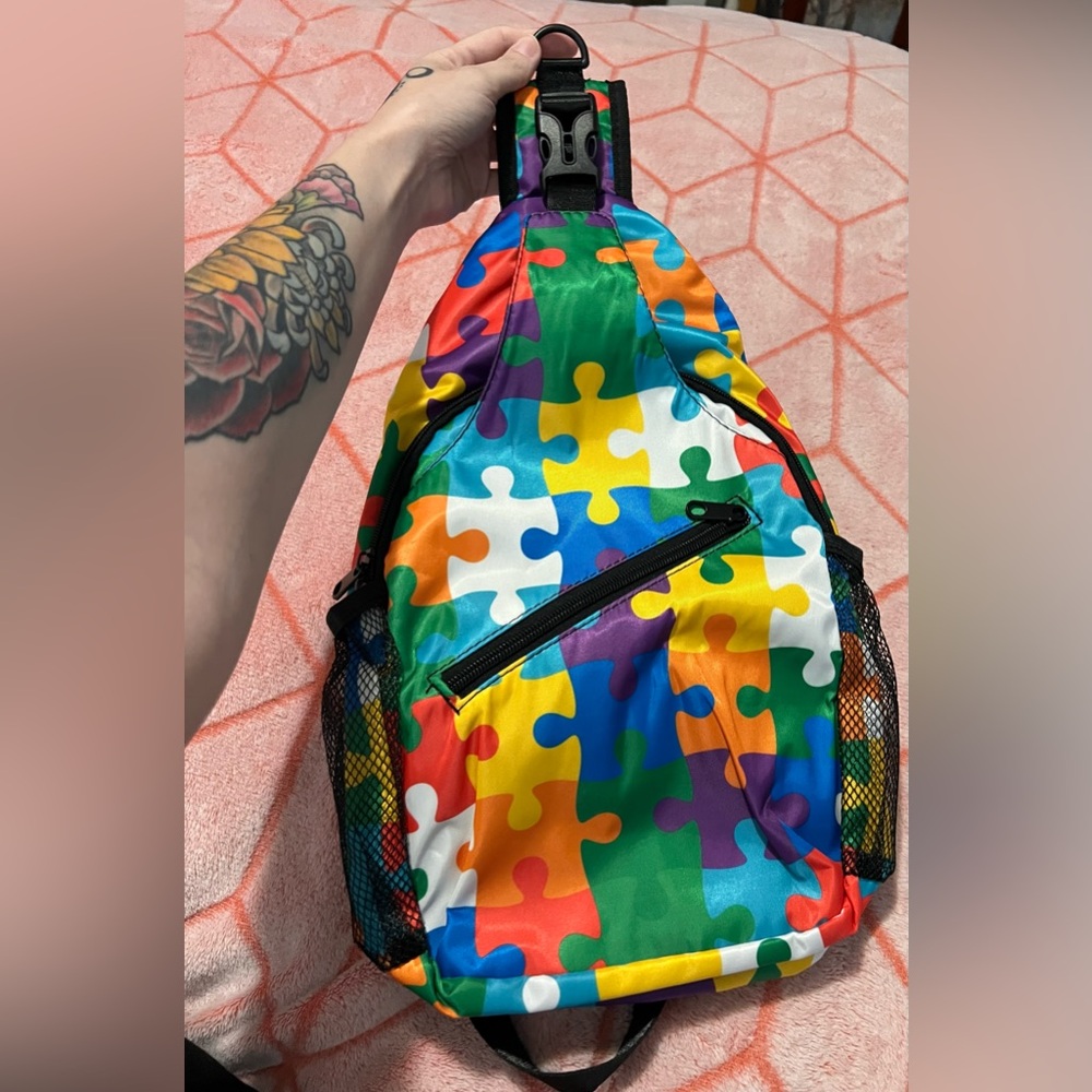 ASD Puzzle Piece Sling Bag 🧩NWOT🧩